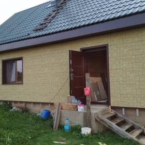 Монтаж цокольного сайдинга Альта-Профиль Каньон Монтана