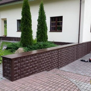 Монтаж цокольного сайдинга Holzplast D4 Корица